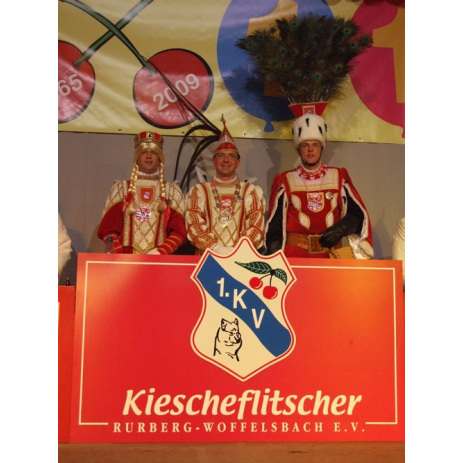 24.01.2009 - Mit Prinz Frank, Jungfrau Michaela und Bauer Bert geht am Rursee die Post ab 